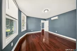 359 Park Ave, Bridgeport, CT 06604 - Photo 5