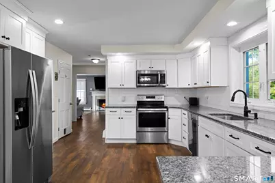 25 Devine Road, Suffield, CT 06078 - Photo 5