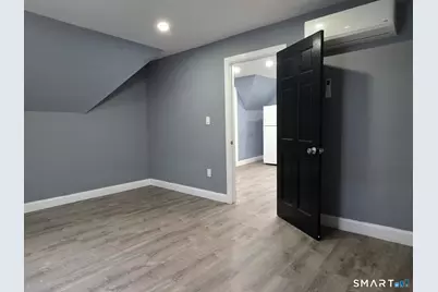 979-981 Hancock Avenue #3, Bridgeport, CT 06605 - Photo 13
