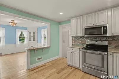 100 Brenair Terrace, Stratford, CT 06615 - Photo 15