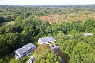 19 Hidden Knolls Cir, Monroe, CT 06468 - Photo 13