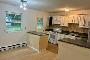 112 Rodgers Rd, Fairfield, CT 06824 - Photo 11