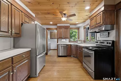 2 Quarry Road, Simsbury, CT 06070 - Photo 13