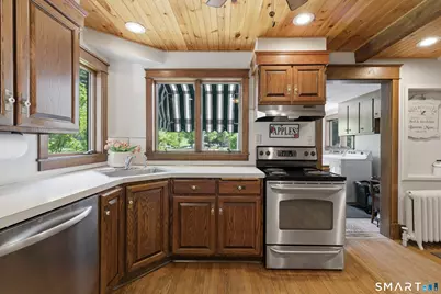 2 Quarry Road, Simsbury, CT 06070 - Photo 15