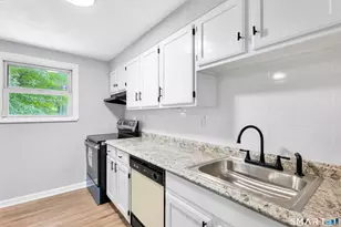 28 Diana Dr, Bloomfield, CT 06002 - Photo 5