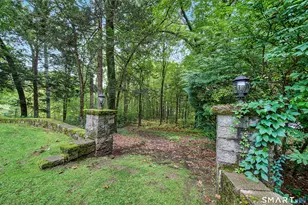 10 Whitman Pond Rd, Simsbury, CT 06070 - Photo 39