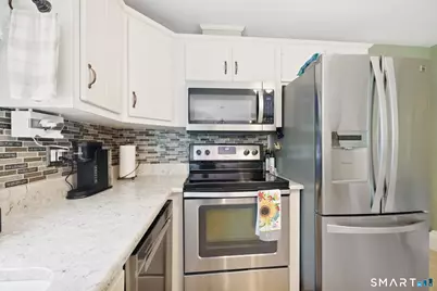 517 Swain Avenue, Meriden, CT 06450 - Photo 37
