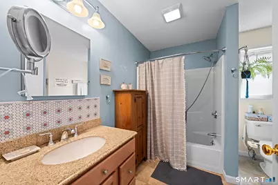 61 South Street, Windsor Locks, CT 06096 - Photo 17