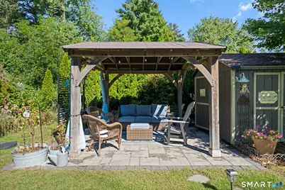 61 South Street, Windsor Locks, CT 06096 - Photo 27