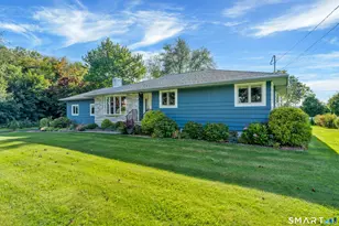 142 Lexington Dr, Watertown, CT 06795 - Photo 3