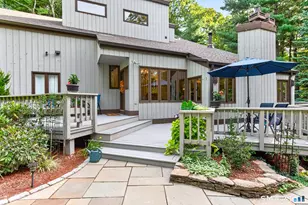 12 Hawley Hill Rd, Avon, CT 06001 - Photo 3
