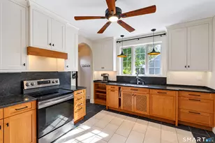 69 Ardmore St, Hamden, CT 06517 - Photo 9