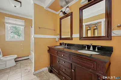 2 Davis Road, North Haven, CT 06473 - Photo 15