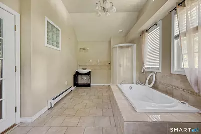 2 Davis Road, North Haven, CT 06473 - Photo 19