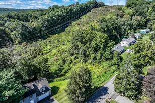 103 Long Mountain Rd, New Milford, CT 06776 - Photo 3