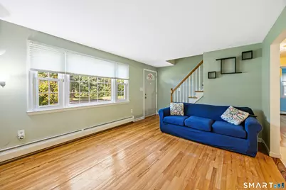 19 Oak Street, Wallingford, CT 06492 - Photo 7