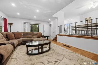 30 Stonegate Circle #F, Branford, CT 06405 - Photo 9