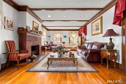 34 Scarborough Street, Hartford, CT 06105 - Photo 9