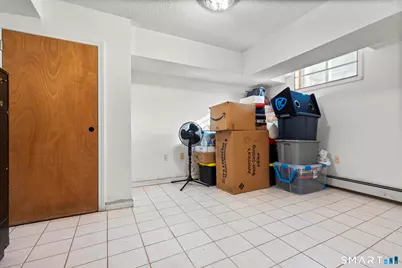 34 Scarborough Street, Hartford, CT 06105 - Photo 39