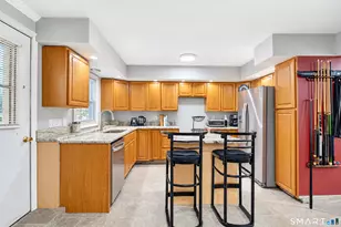 430 Silver Sands Rd, East Haven, CT 06512 - Photo 23