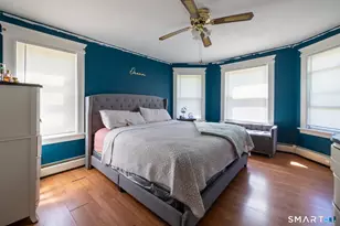 33 Maplewood St, Waterbury, CT 06708 - Photo 7