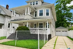 695 Laurel Ave, Bridgeport, CT 06604 - Photo 1