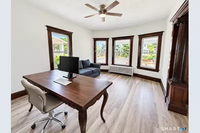 695 Laurel Avenue, Bridgeport, CT 06604 - Photo 3