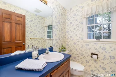 160 McIntosh Drive, Bristol, CT 06010 - Photo 5