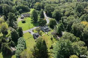 802 Charcoal Ave, Middlebury, CT 06762 - Photo 19
