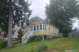 75 Wacona Ave, Waterbury, CT 06705 - Photo 1