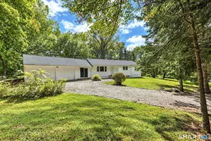4 Osborn Ln, Monroe, CT 06468 - Photo 3