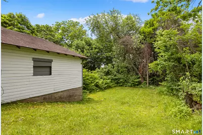 101 Dikeman Street, Waterbury, CT 06704 - Photo 33