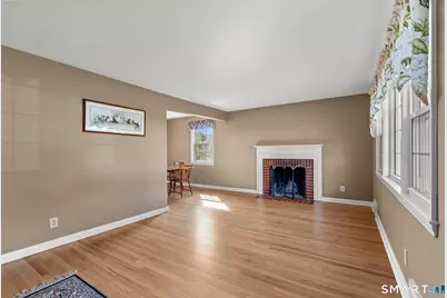 110 Randal Avenue, West Hartford, CT 06110 - Photo 5