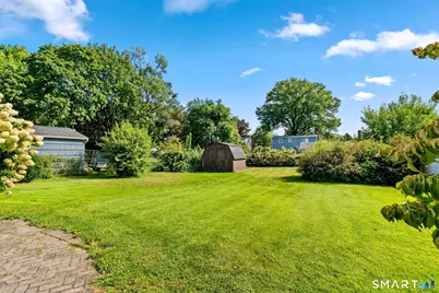 110 Randal Avenue, West Hartford, CT 06110 - Photo 31