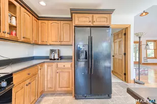 183 Hillside Rd, Ashford, CT 06278 - Photo 17