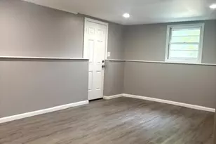 129 Oldham Ave, Waterbury, CT 06705 - Photo 23