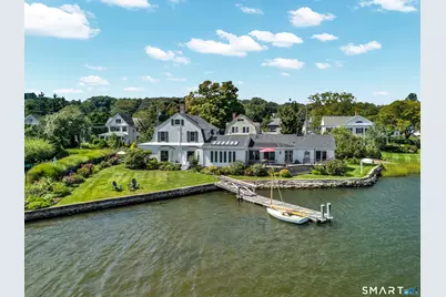 8 Park Place, Groton, CT 06355 - Photo 1