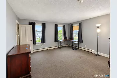 30 Smith Street, Danbury, CT 06810 - Photo 9