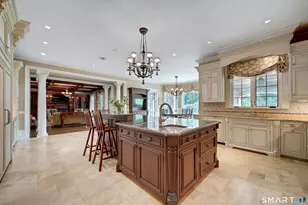 1 Loch Ln, Greenwich, CT 06830 - Photo 9