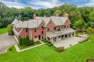 1 Loch Ln, Greenwich, CT 06830 - Photo 5