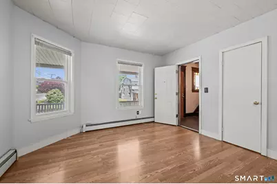 160 Edson Avenue, Waterbury, CT 06705 - Photo 11