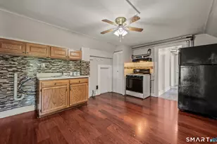 160 Edson Ave, Waterbury, CT 06705 - Photo 31