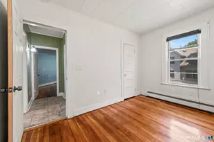 160 Edson Ave, Waterbury, CT 06705 - Photo 17