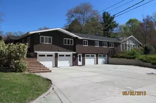 212 Honeycomb Ln, Milford, CT 06461 - Photo 1