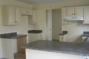 24-26 Grafton St, Hartford, CT 06106 - Photo 5