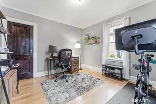 141 Walden St, West Hartford, CT 06107 - Photo 5