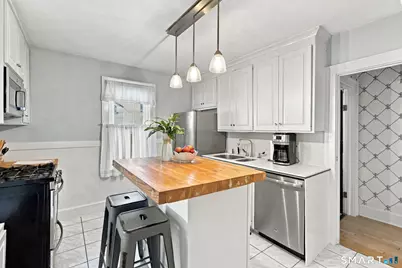 141 Walden Street, West Hartford, CT 06107 - Photo 17