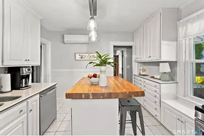 141 Walden Street, West Hartford, CT 06107 - Photo 19