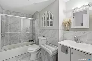24 Park Terrace, Hartford, CT 06106 - Photo 11