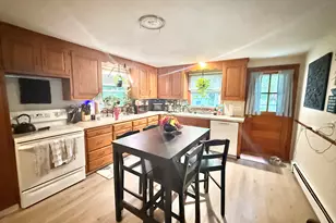 35 High St, Canton, CT 06019 - Photo 5